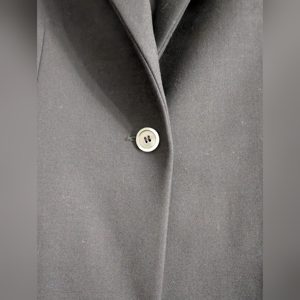 Women's Michael Kors size 10 suit jacket VGUC. 100% wool Made in Italy - Picture 3 of 5